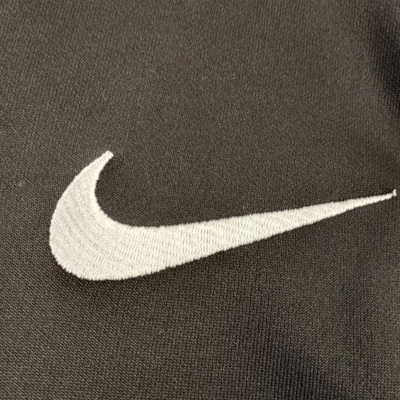 Nike Men's Black, Red, and Blue USA Jacket Size Large - Picture 8 of 16